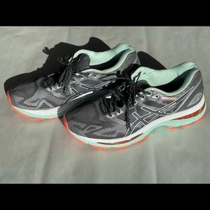 ASICS T750N size 10 womens GEL-NIMBUS.